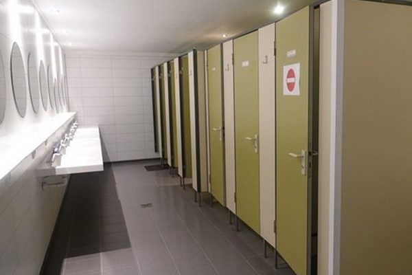 sanitaire du camping international Ouren
